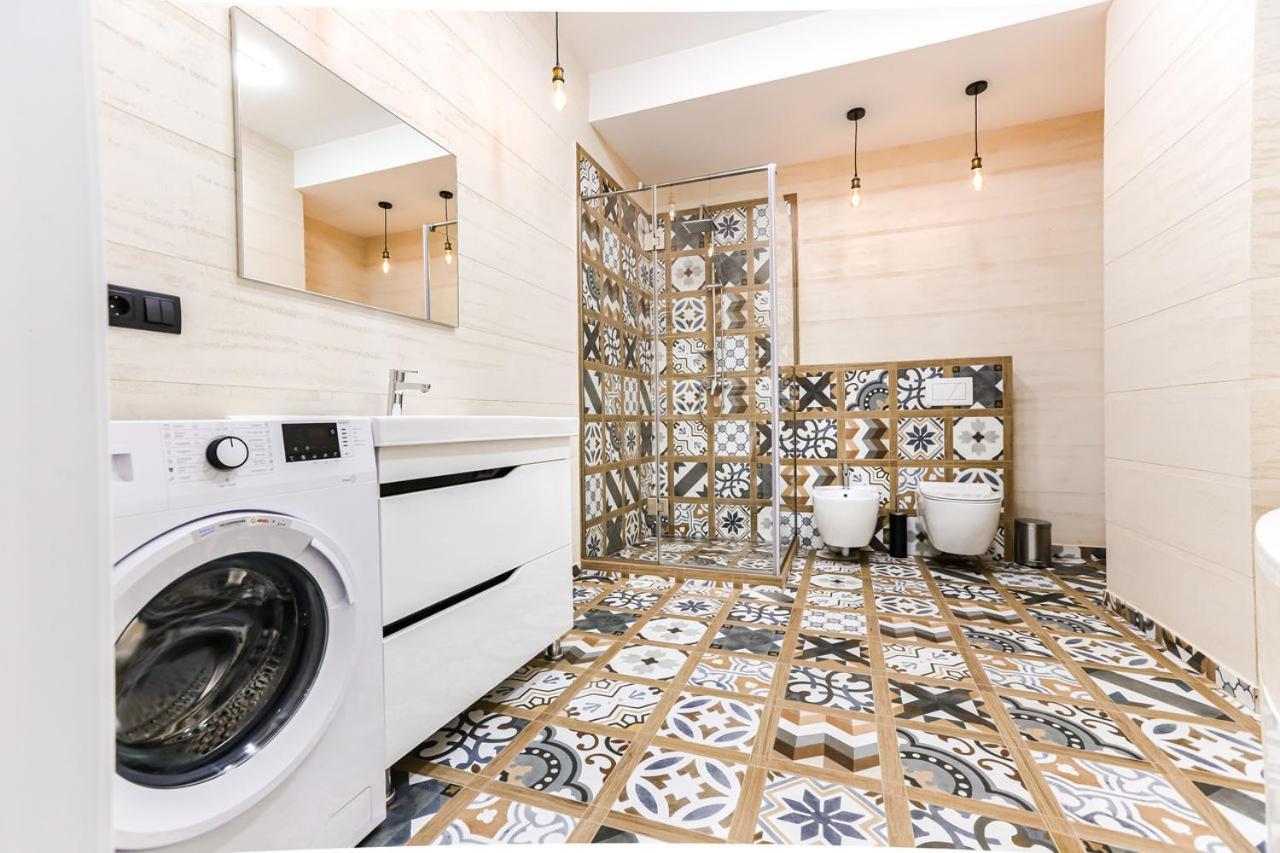 Double Skyhouse Exclusive Apartments Chişinǎu Buitenkant foto