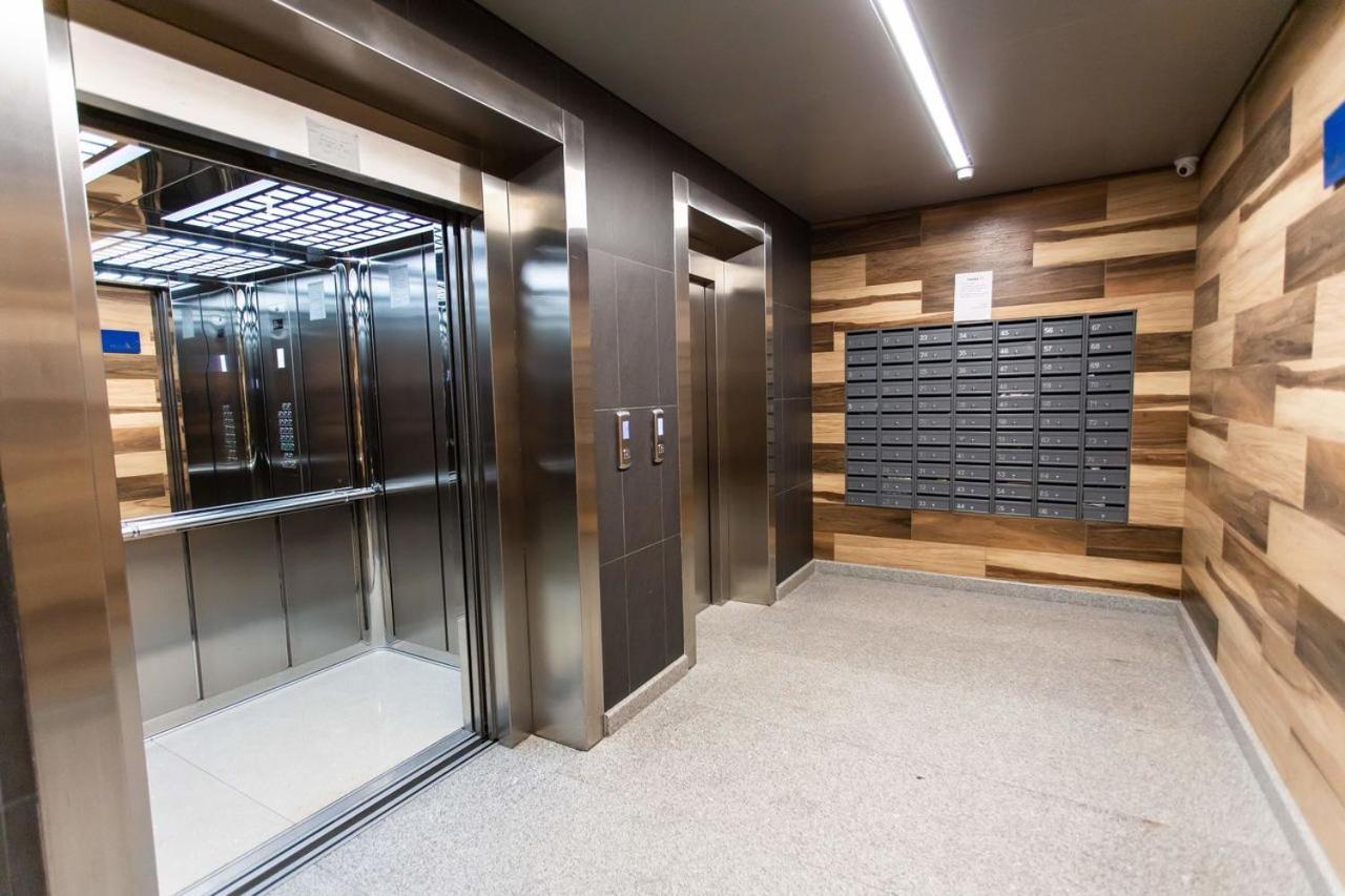 Double Skyhouse Exclusive Apartments Chişinǎu Buitenkant foto