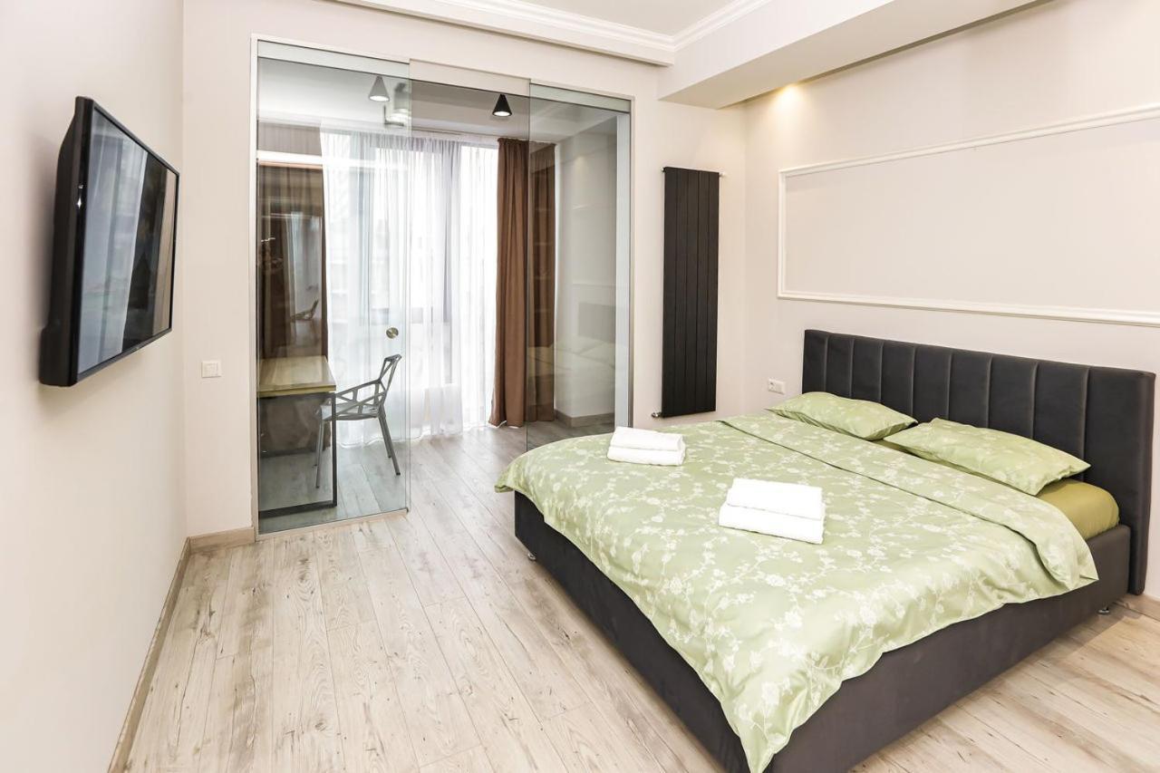 Double Skyhouse Exclusive Apartments Chişinǎu Buitenkant foto