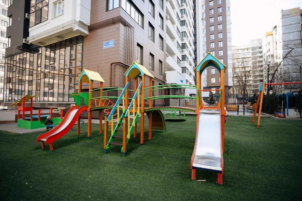 Double Skyhouse Exclusive Apartments Chişinǎu Buitenkant foto