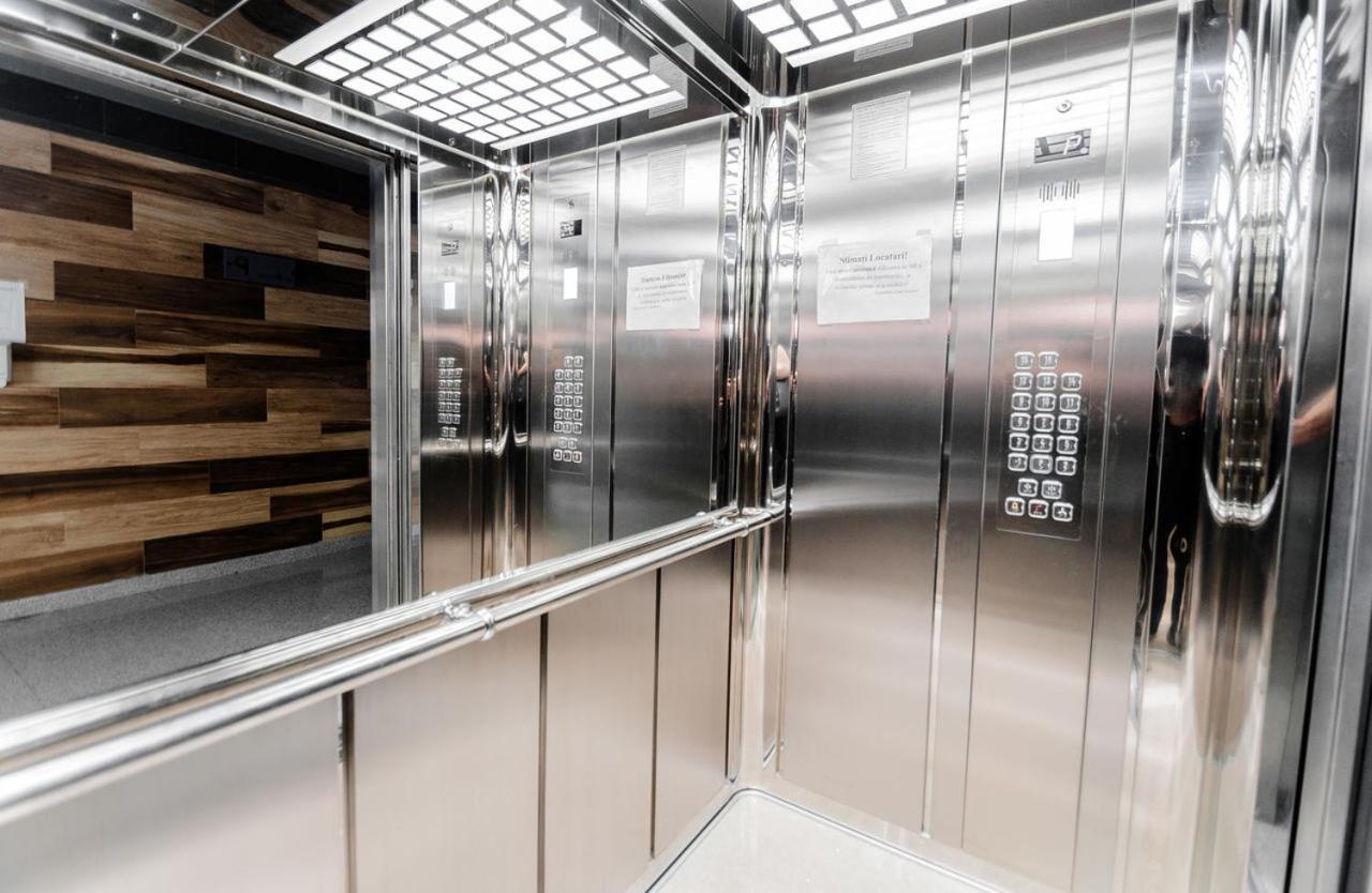 Double Skyhouse Exclusive Apartments Chişinǎu Buitenkant foto