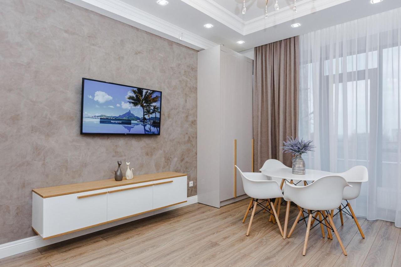 Double Skyhouse Exclusive Apartments Chişinǎu Buitenkant foto