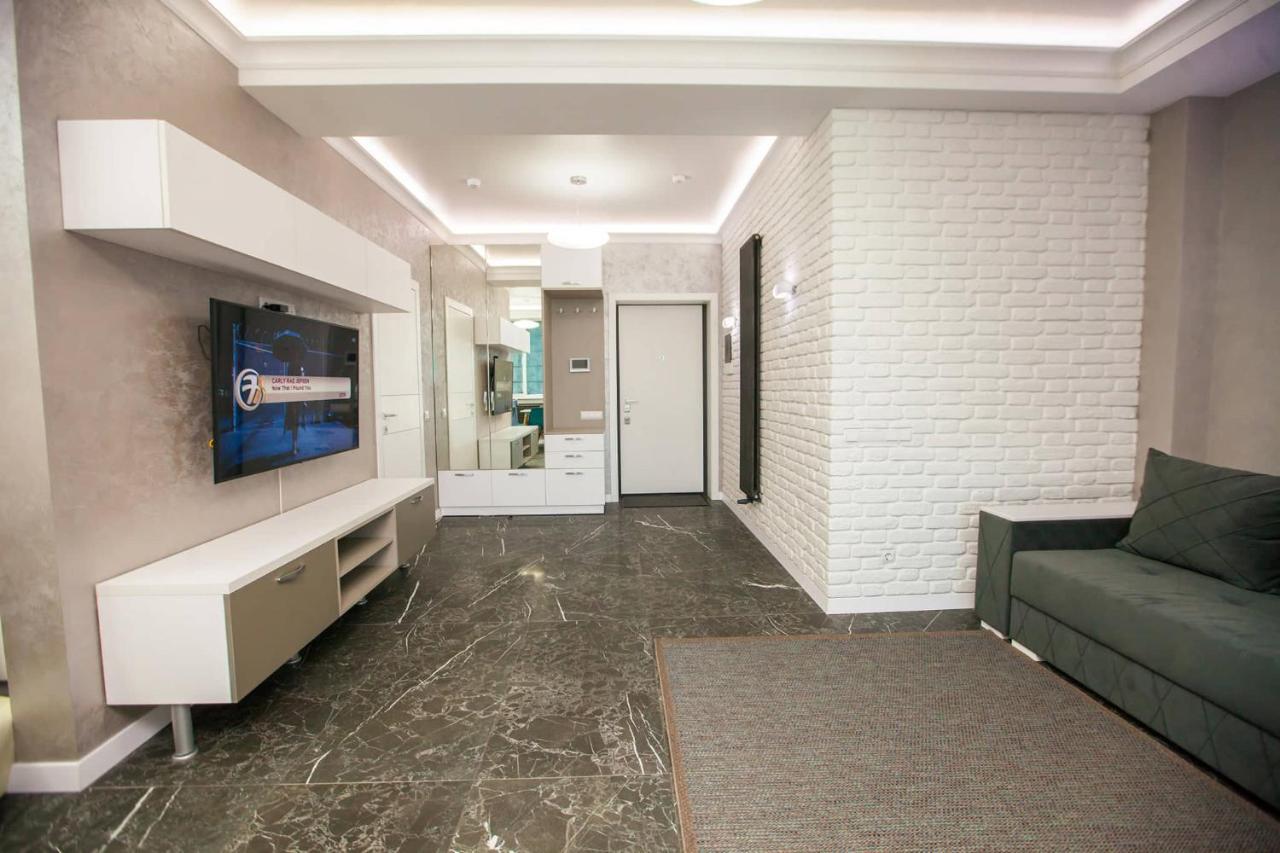 Double Skyhouse Exclusive Apartments Chişinǎu Buitenkant foto
