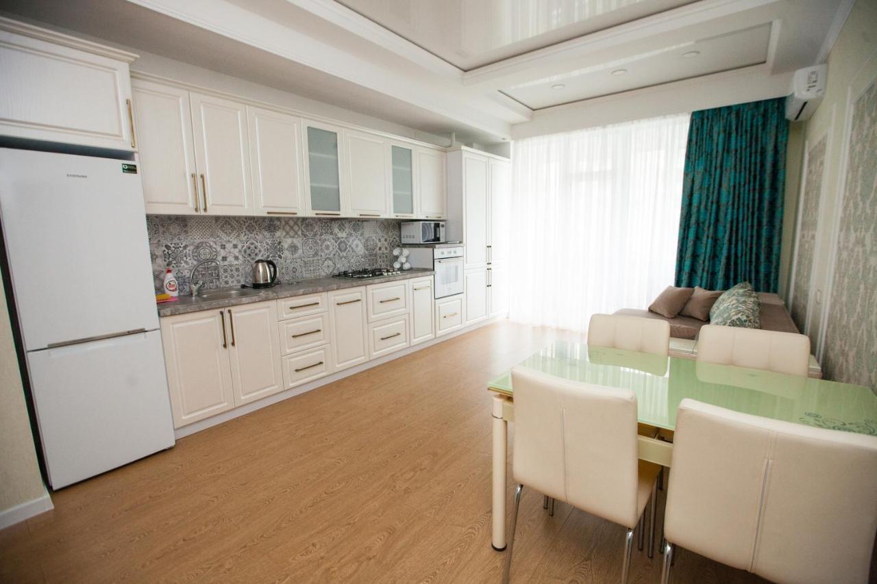 Double Skyhouse Exclusive Apartments Chişinǎu Buitenkant foto