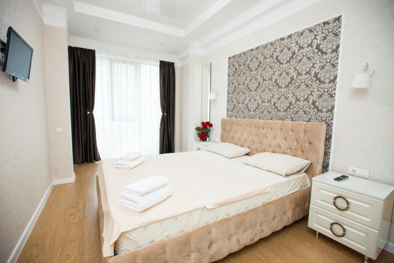 Double Skyhouse Exclusive Apartments Chişinǎu Buitenkant foto